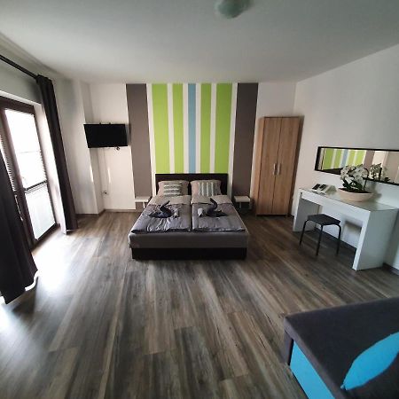 Appartement Lexi apartman à Hajdúszoboszló Extérieur photo