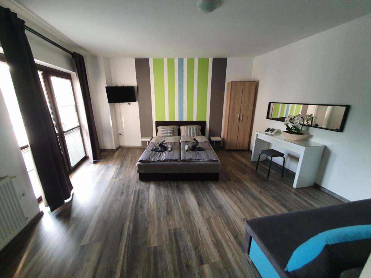 Appartement Lexi apartman à Hajdúszoboszló Extérieur photo