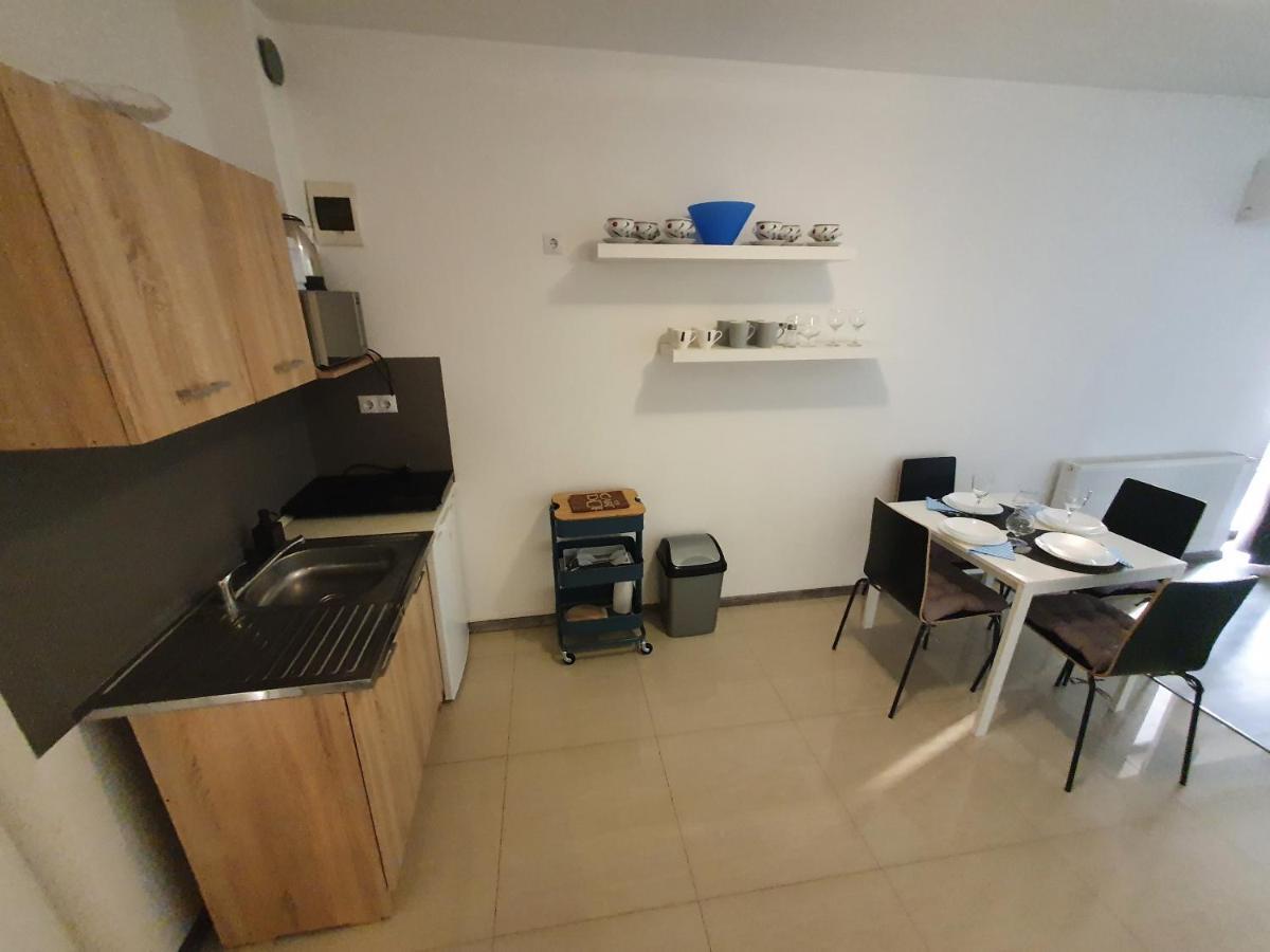 Appartement Lexi apartman à Hajdúszoboszló Extérieur photo